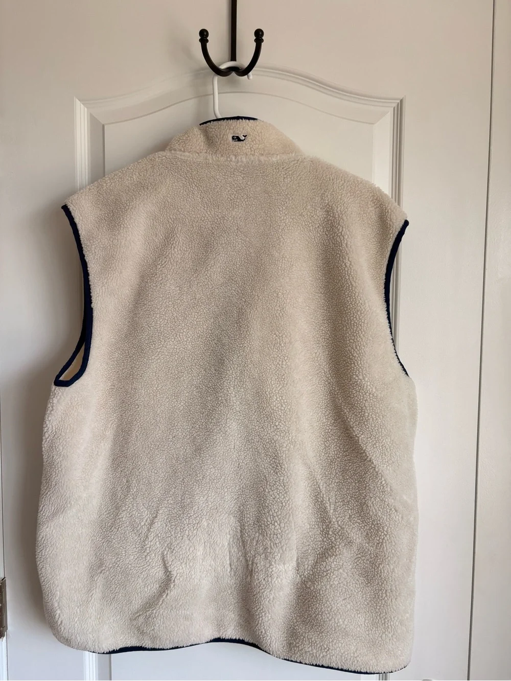 Vineyard Vines Cream Fleece Vest with Navy Trim